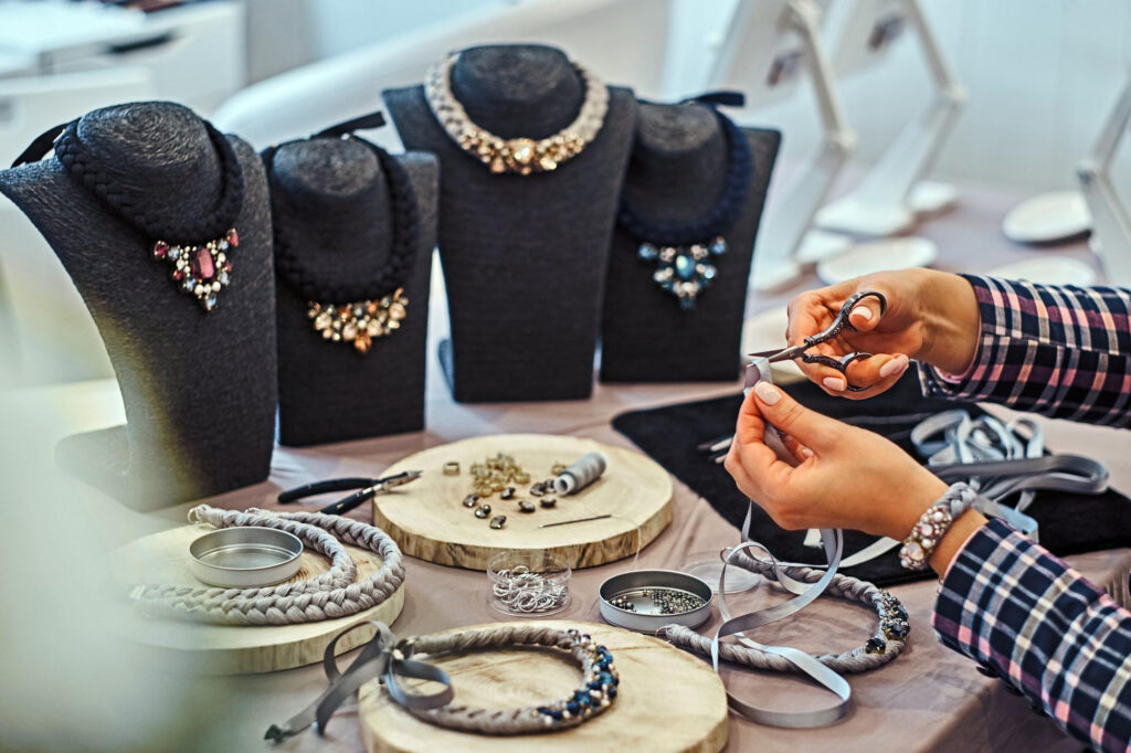 Gold vs. Silver: Which Precious Metal Offers Better Value?