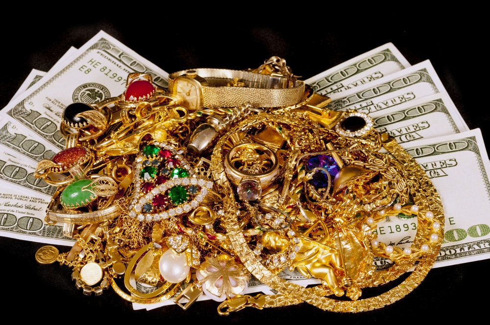 Why Professional Jewelry Appraisals Matter Before Selling